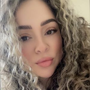 Meet your Posher, Jules